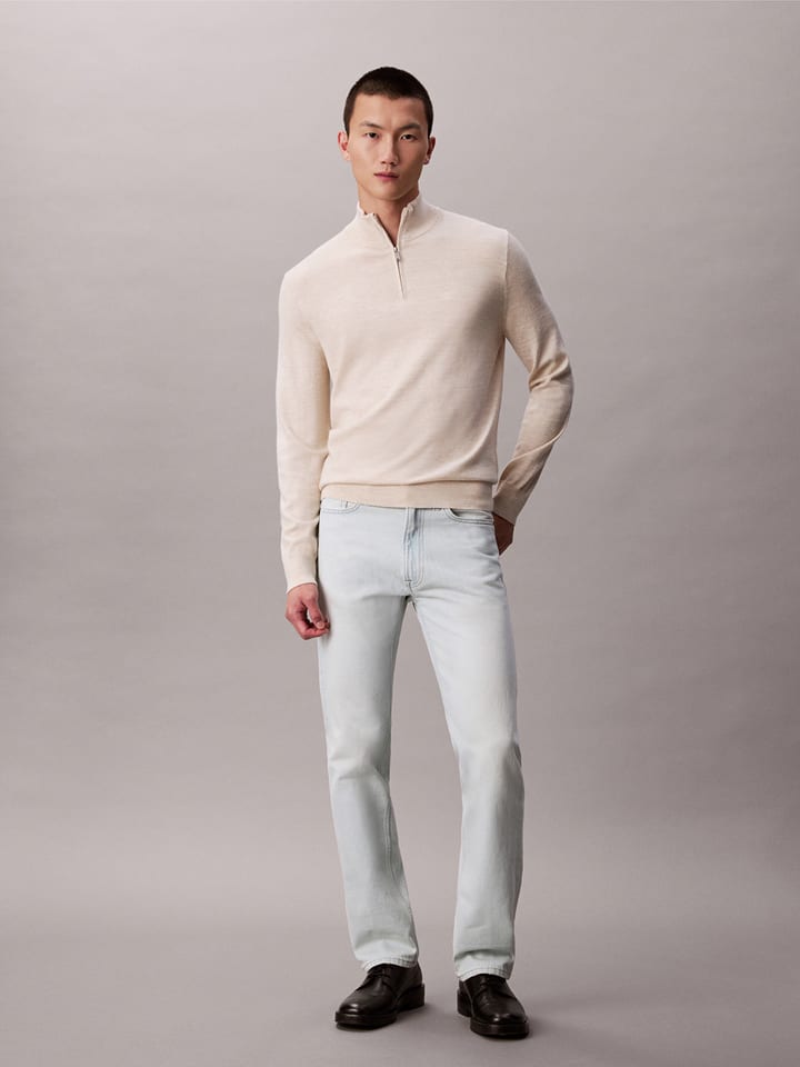 Джинсы - стандартного кроя - светло-голубого цвета CALVIN KLEIN JEANS
Джинсы - стандартного кроя - светло-голубого цвета CALVIN KLEIN JEANS