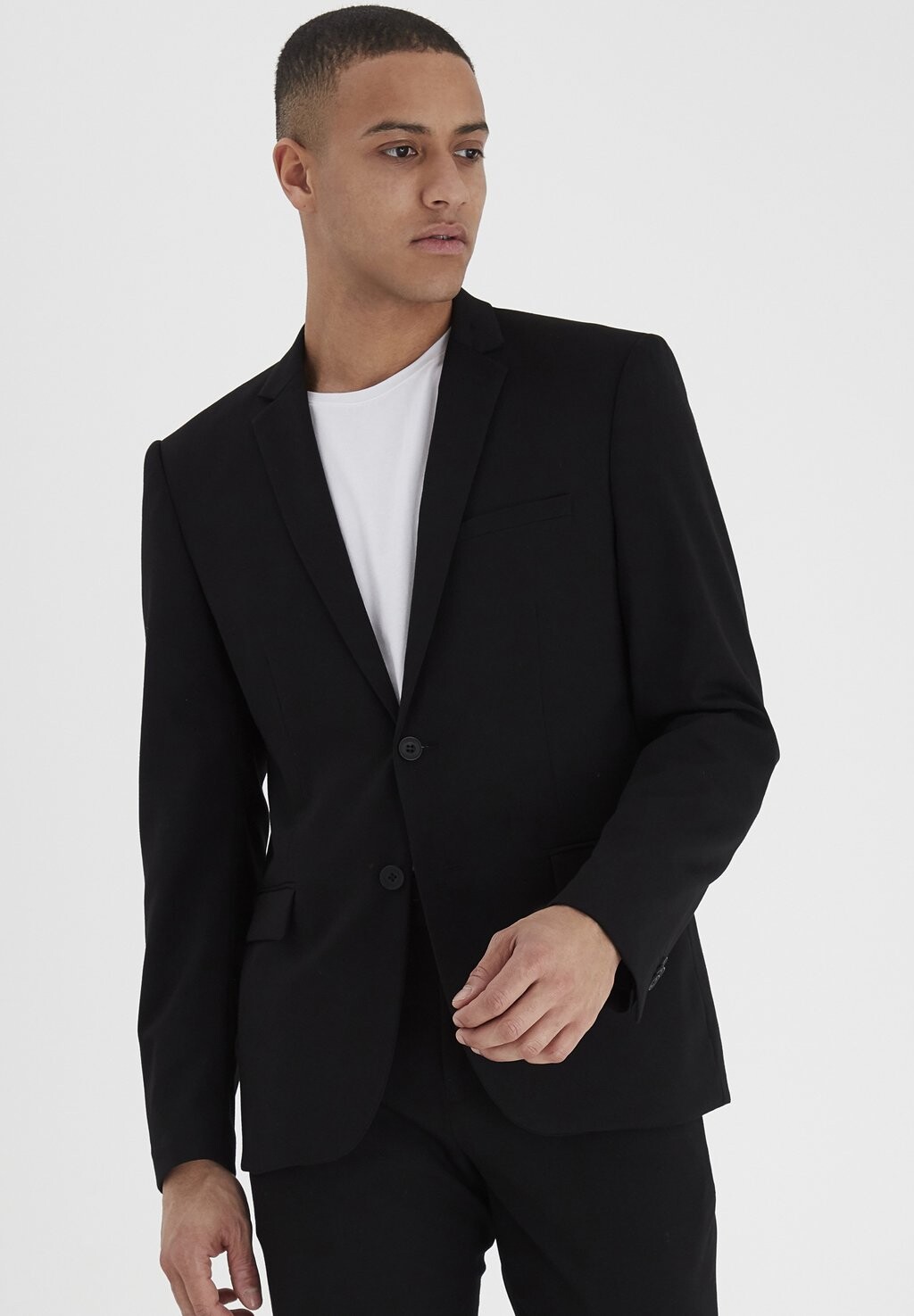 Куртка BERND BLAZER Casual Friday, цвет black
Куртка BERND BLAZER Casual Friday, цвет black