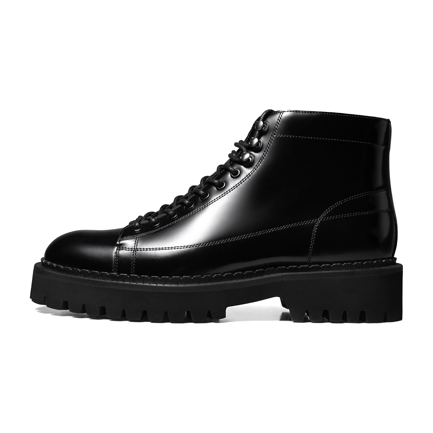 THOM WILLS Британский стиль блестящие повседневные ботинки короткие мартинсы мужские black
THOM WILLS Британский стиль блестящие повседневные ботинки короткие мартинсы мужские black