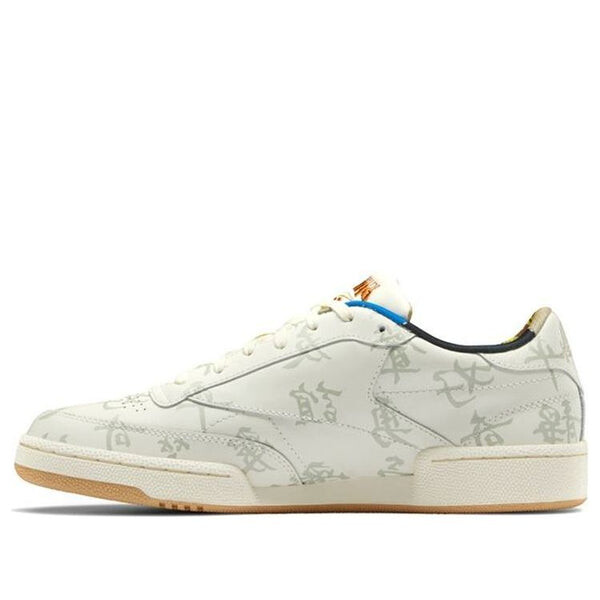 Кроссовки kung fu panda x club c 85 'chinese calligraphy' Reebok, белый 
Кроссовки kung fu panda x club c 85 'chinese calligraphy' Reebok, белый