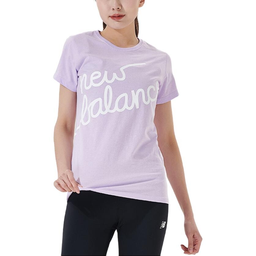 Футболка женская светло-фиолетовая New Balance
Футболка женская светло-фиолетовая New Balance