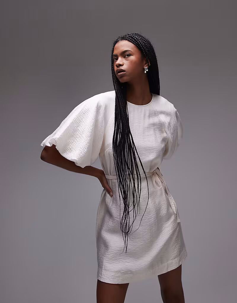 & Other Stories мини-платье с рукавами-фонариками и поясом-завязкой белого цвета
& Other Stories мини-платье с рукавами-фонариками и поясом-завязкой белого цвета