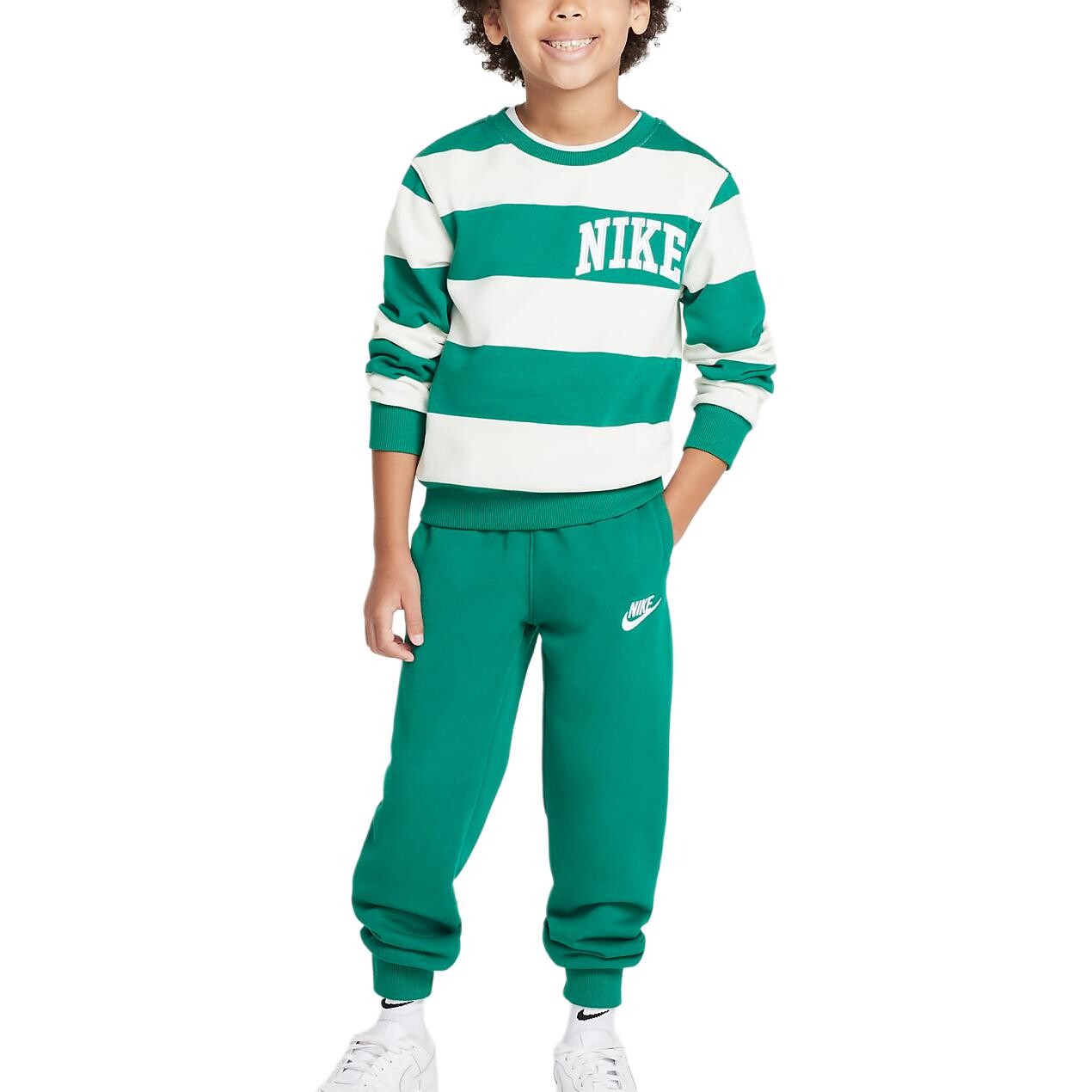 PS Повседневная спортивная одежда Nike, зеленый
PS Повседневная спортивная одежда Nike, зеленый