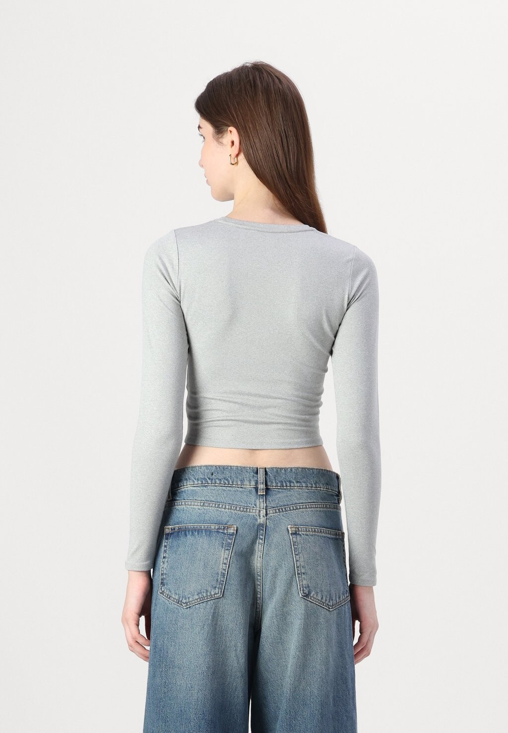 Топ с длинными рукавами FLAT SEAMLESS CREW Hollister Co., серый
Топ с длинными рукавами FLAT SEAMLESS CREW Hollister Co., серый