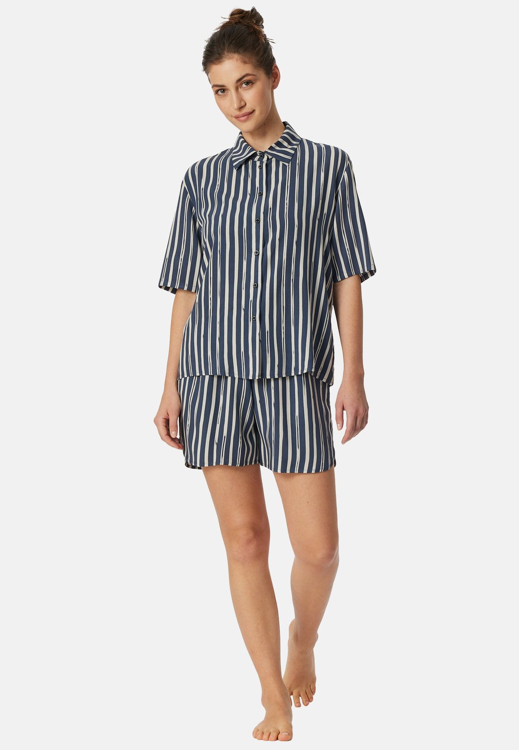 Пижама SELECTED PREMIUM Schiesser, темно-синий
Пижама SELECTED PREMIUM Schiesser, темно-синий