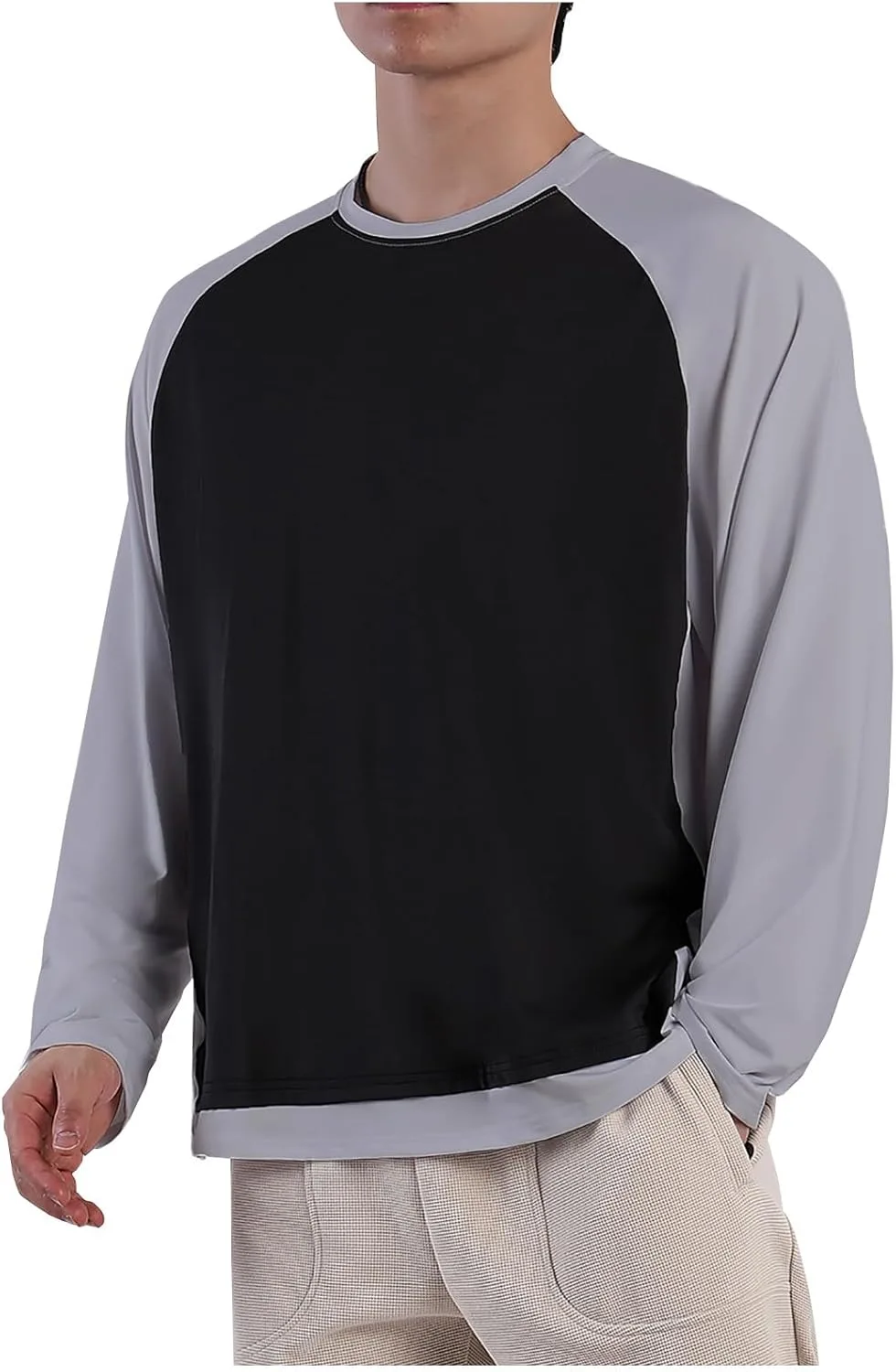 Мужской свитшот с цветными блоками и рукавом реглан
Мужской свитшот с цветными блоками и рукавом реглан