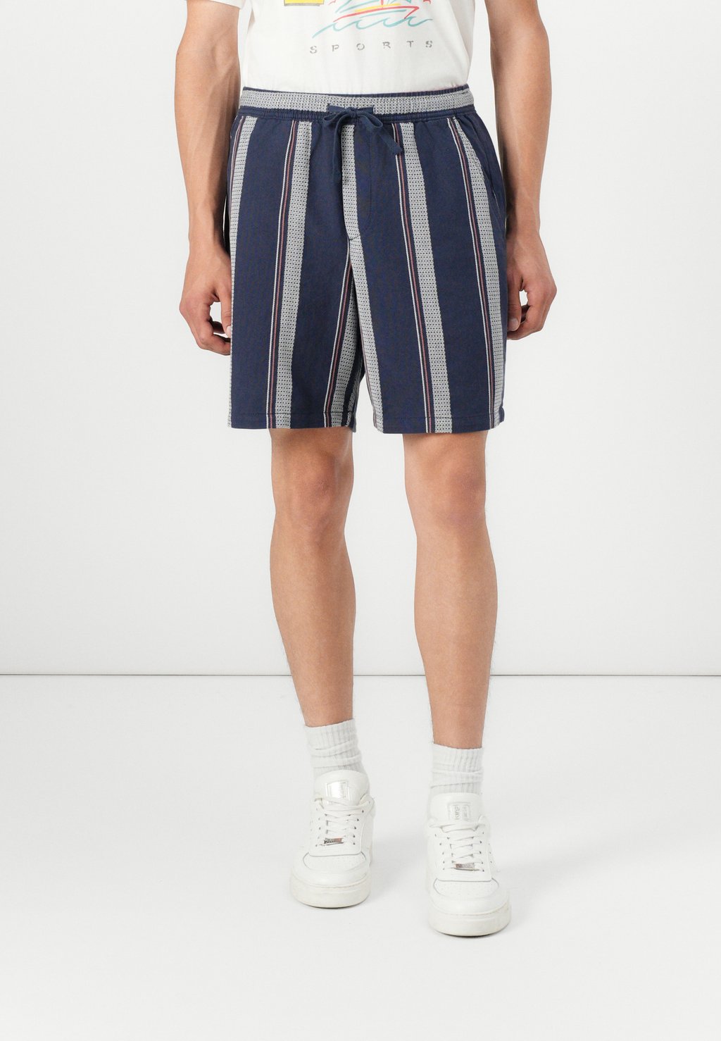 Шорты TEXTURED EASY GAP, темно-синий
Шорты TEXTURED EASY GAP, темно-синий