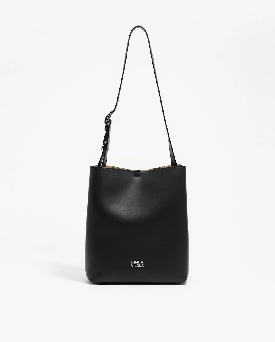 Средняя женская сумка через плечо Carlino из кожи Bimba Y Lola, черный
Средняя женская сумка через плечо Carlino из кожи Bimba Y Lola, черный