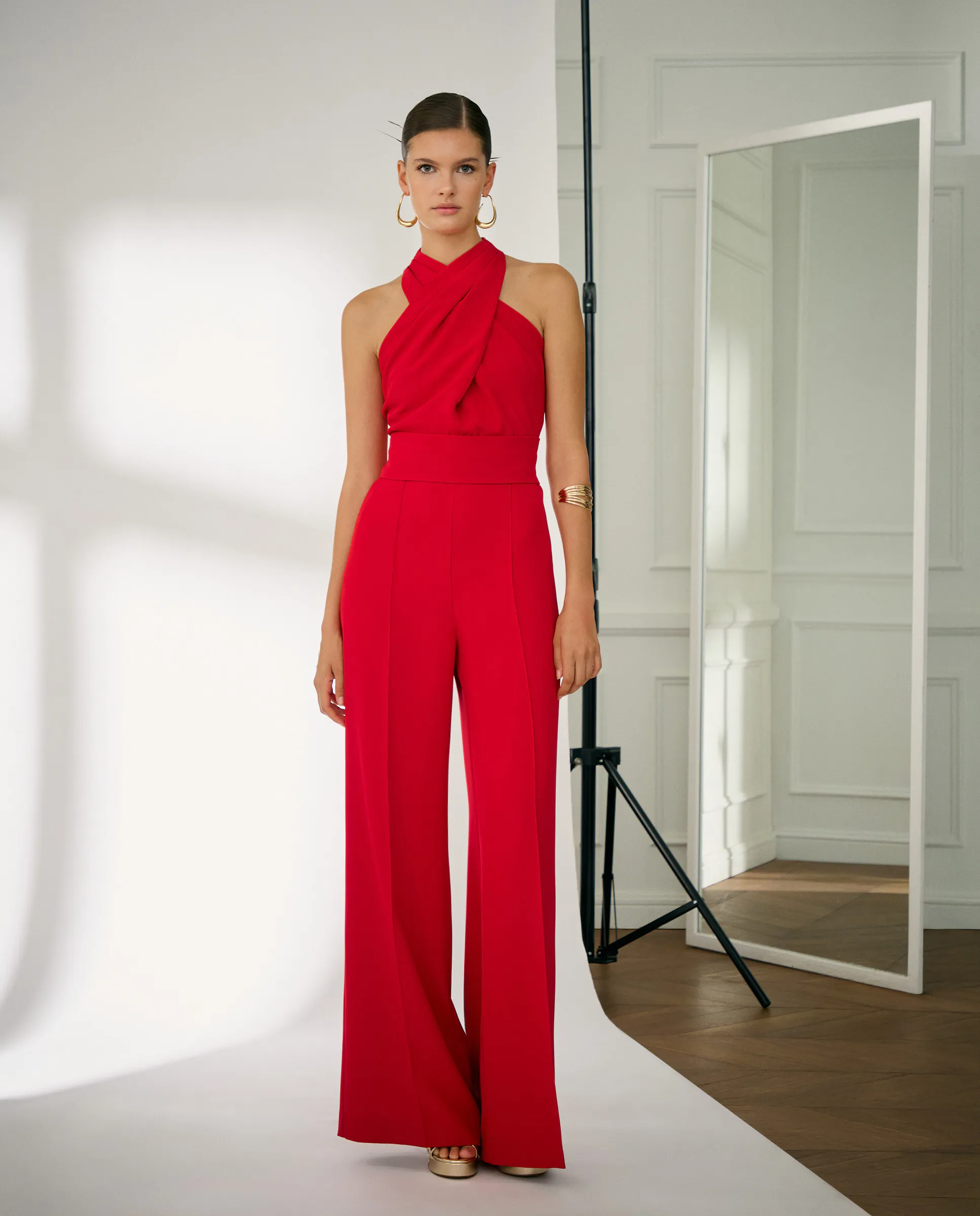 Женский комбинезон с вырезом-халтером Woman Fiesta El Corte Inglés, красный
Женский комбинезон с вырезом-халтером Woman Fiesta El Corte Inglés, красный