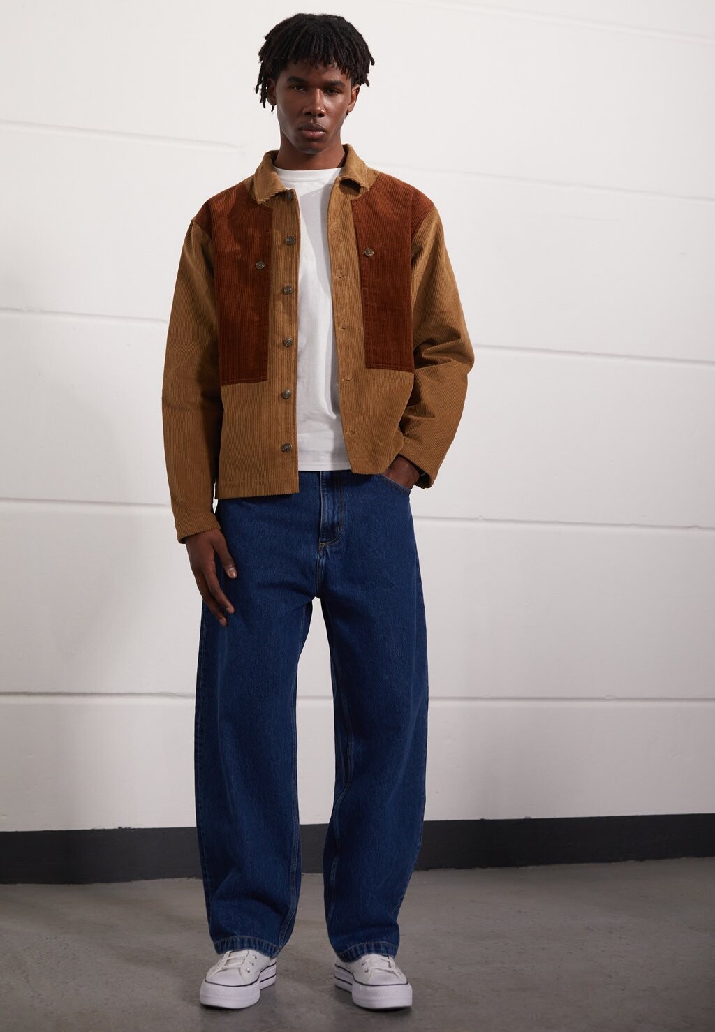 Джинсы свободного кроя Carhartt WIP BRANDON PANT, цвет Blue Stone Washed 
Джинсы свободного кроя Carhartt WIP BRANDON PANT, цвет Blue Stone Washed