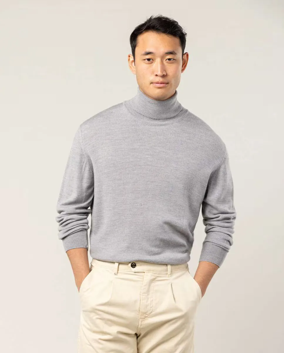 Джемпер из мериносовой шерсти для мужчин с отложным воротником Scotta 1985, светло-серый
Джемпер из мериносовой шерсти для мужчин с отложным воротником Scotta 1985, светло-серый