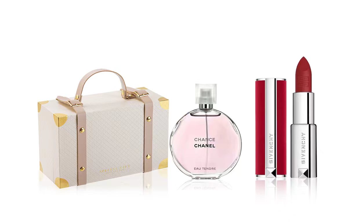 Туалетная вода encounter tender affection мускус ирис 35ml помада набор косметики подарок для девушки CHANEL
Туалетная вода encounter tender affection мускус ирис 35ml помада набор косметики подарок для девушки CHANEL