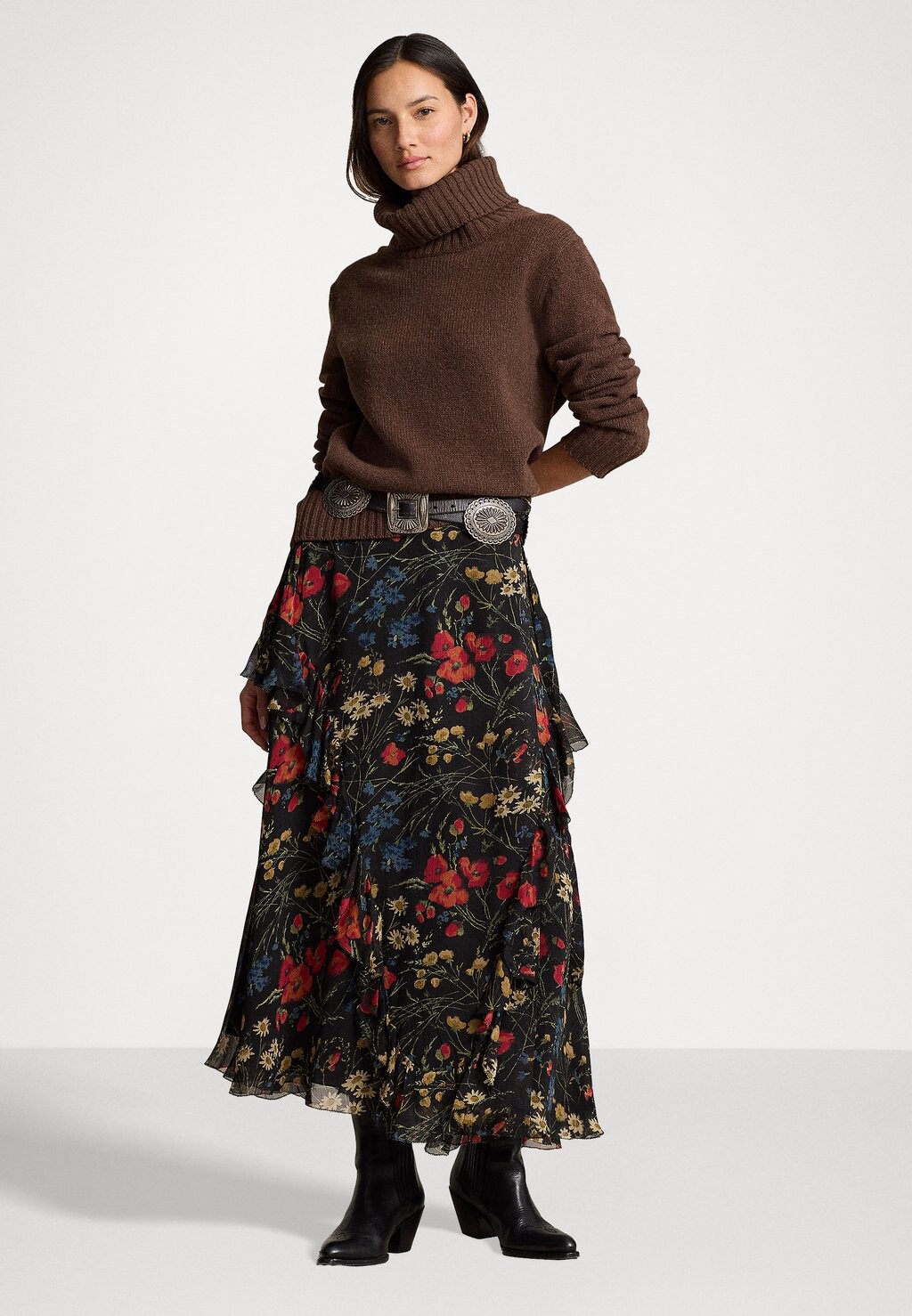 Юбка макси FLORAL RUFFLE-TRIM GEORGETTE WRAP SKIRT Polo Ralph Lauren, синий 
Юбка макси FLORAL RUFFLE-TRIM GEORGETTE WRAP SKIRT Polo Ralph Lauren, синий