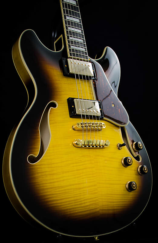 Электрогитара Ibanez AS93FM in AYS Antique Yellow Sunburst
Электрогитара Ibanez AS93FM in AYS Antique Yellow Sunburst