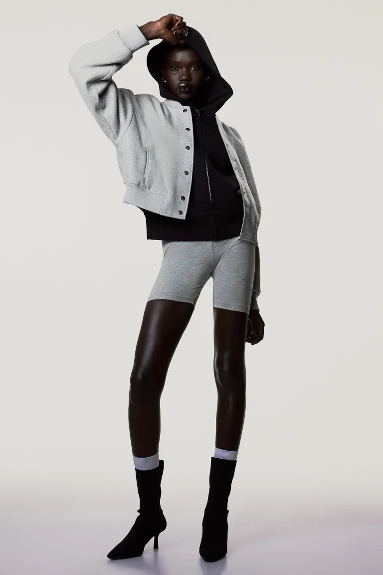 Куртка пилота из фетровой ткани H&M, серый
Куртка пилота из фетровой ткани H&M, серый