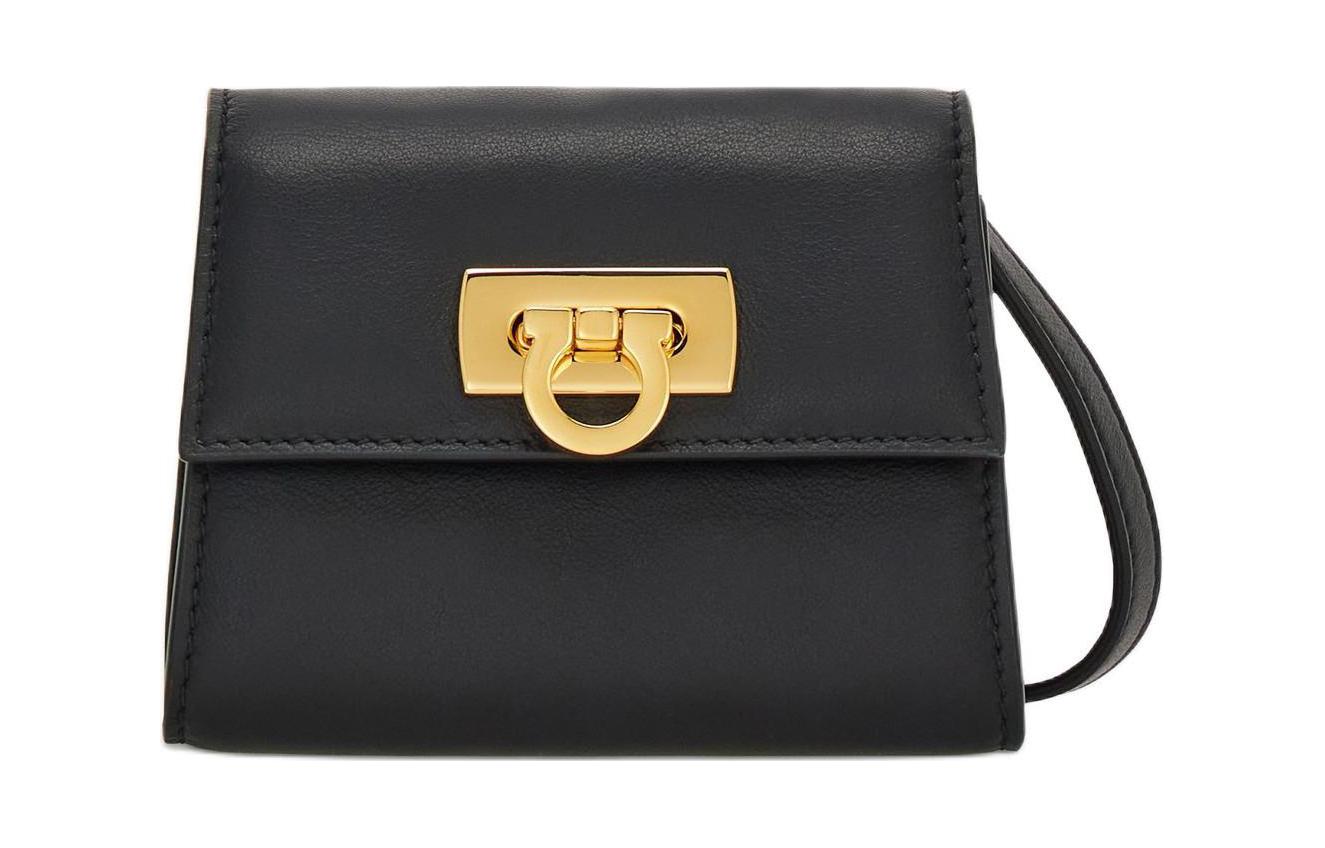 Ferragamo GANCINI Гладкий Кожаный Одно-плечевой Нагрудный Картхолдер Женский Black
Ferragamo GANCINI Гладкий Кожаный Одно-плечевой Нагрудный Картхолдер Женский Black