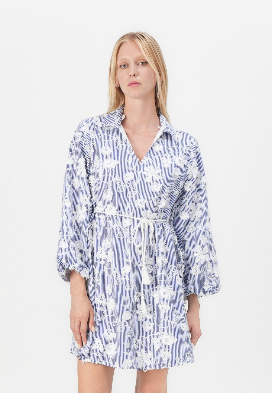 Платье YAS YASMEMLY 7/8 DRESS, Navy Blazer /Dark Blue
Платье YAS YASMEMLY 7/8 DRESS, Navy Blazer /Dark Blue