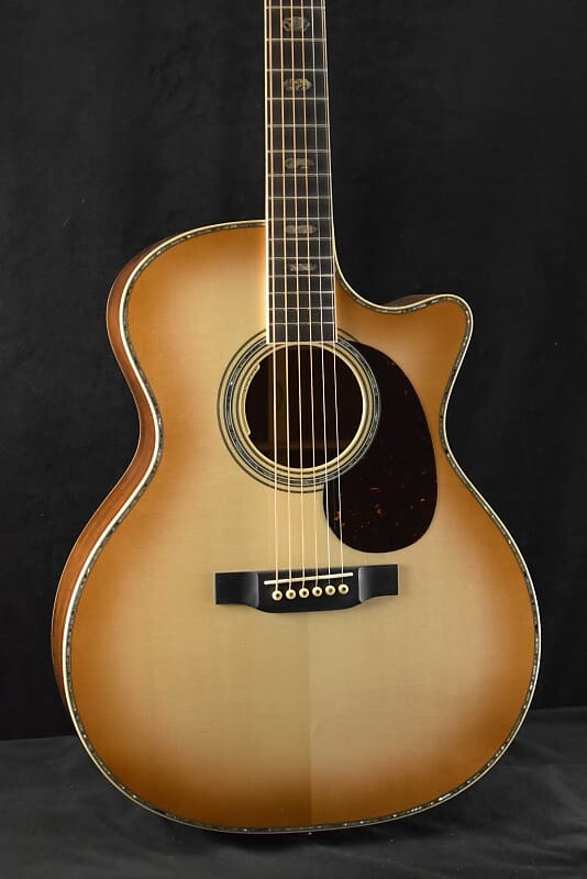 Акустическая гитара Martin Custom Shop Grand Performance Italian Alpine Spruce Guatemalan Rosewood Toasted Burst
Акустическая гитара Martin Custom Shop Grand Performance Italian Alpine Spruce Guatemalan Rosewood Toasted Burst