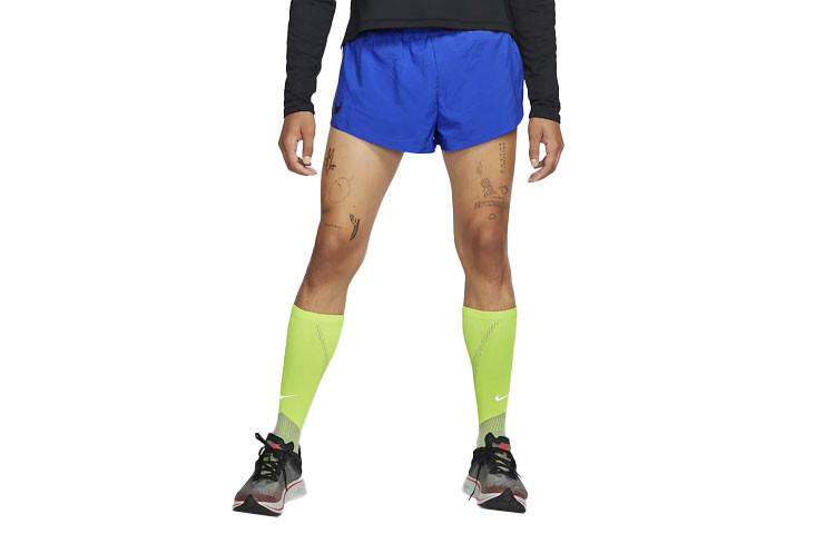 Повседневные шорты мужские королевского синего цвета Nike, синий
Повседневные шорты мужские королевского синего цвета Nike, синий