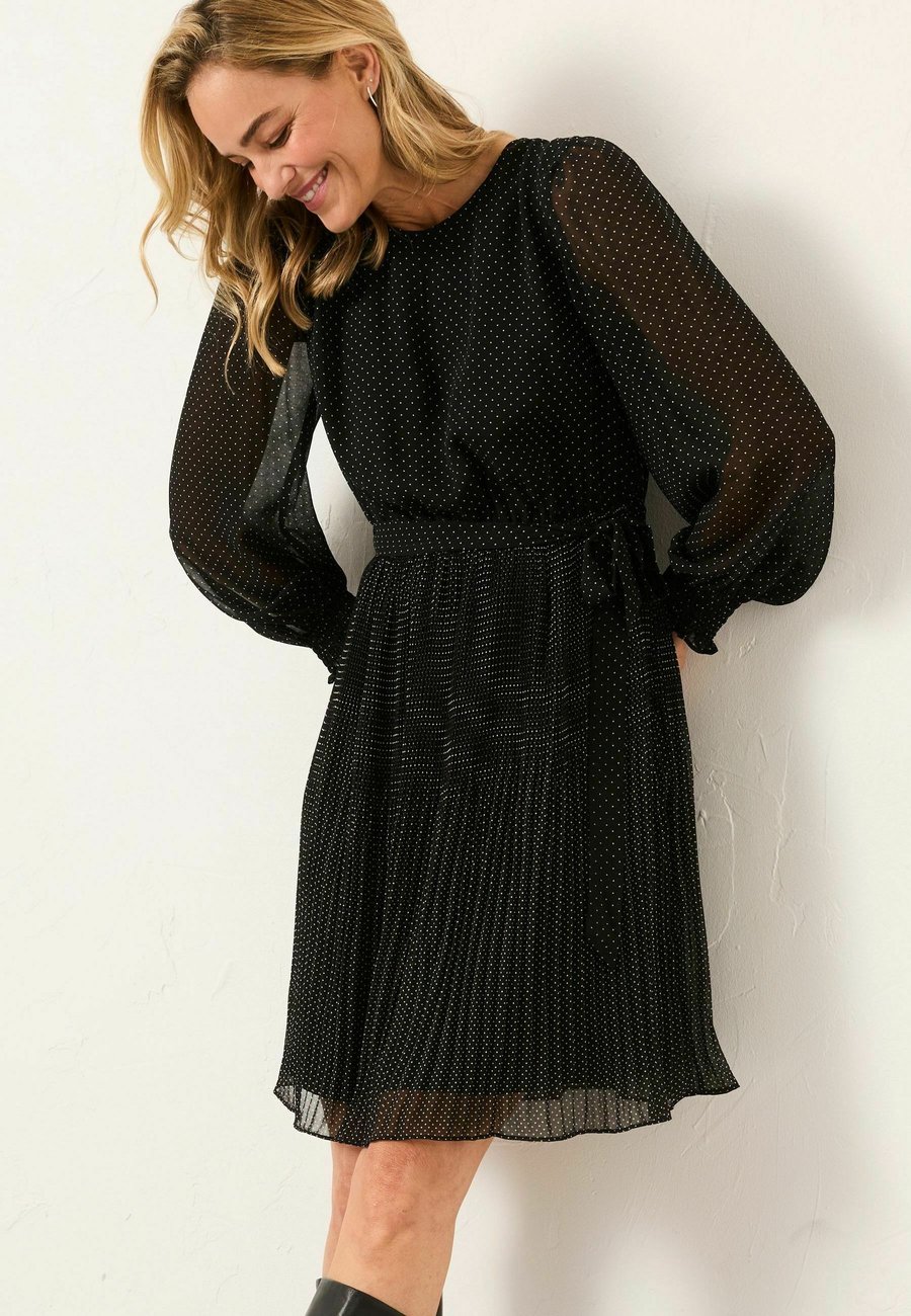 Платье FatFace REGULAR FIT , Black Pin Spot/Black
Платье FatFace REGULAR FIT , Black Pin Spot/Black