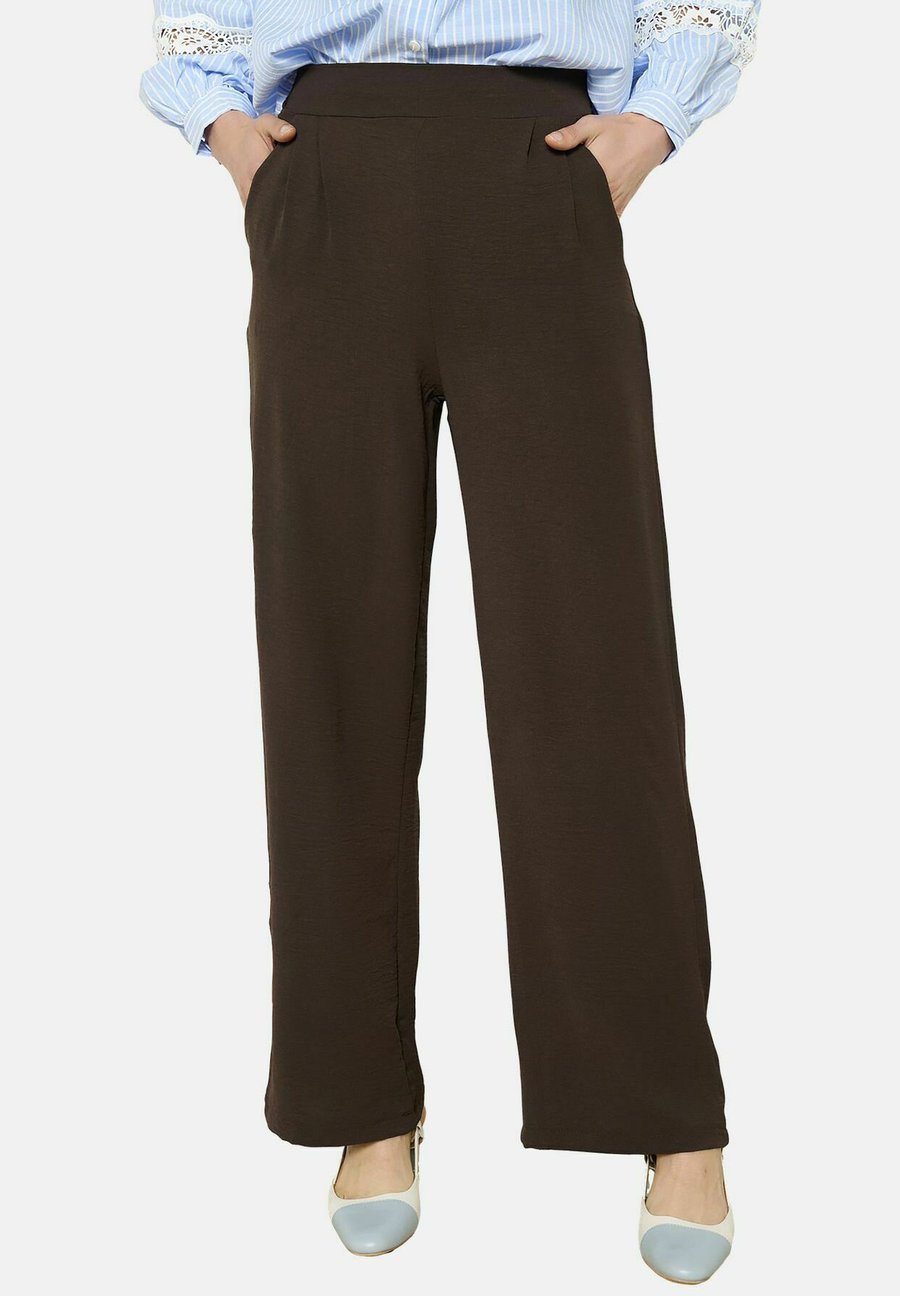 Брюки LolaLiza WIDE FLOWY , Brown Dark Chocolate/Brown
Брюки LolaLiza WIDE FLOWY , Brown Dark Chocolate/Brown