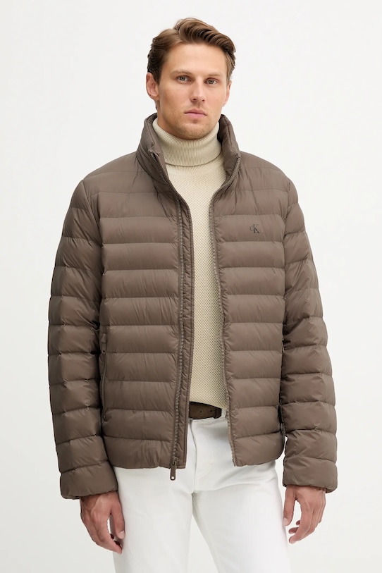Куртка Calvin Klein Jeans, коричневый
Куртка Calvin Klein Jeans, коричневый