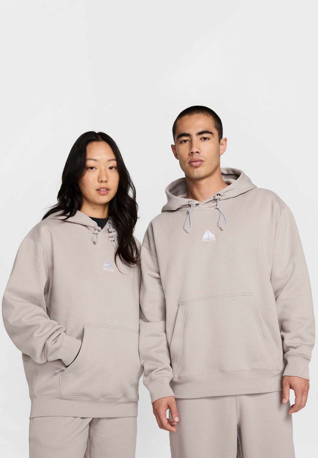 Толстовка с капюшоном TUFF HOODIE - Sweatshirt Nike ACG, серый
Толстовка с капюшоном TUFF HOODIE - Sweatshirt Nike ACG, серый