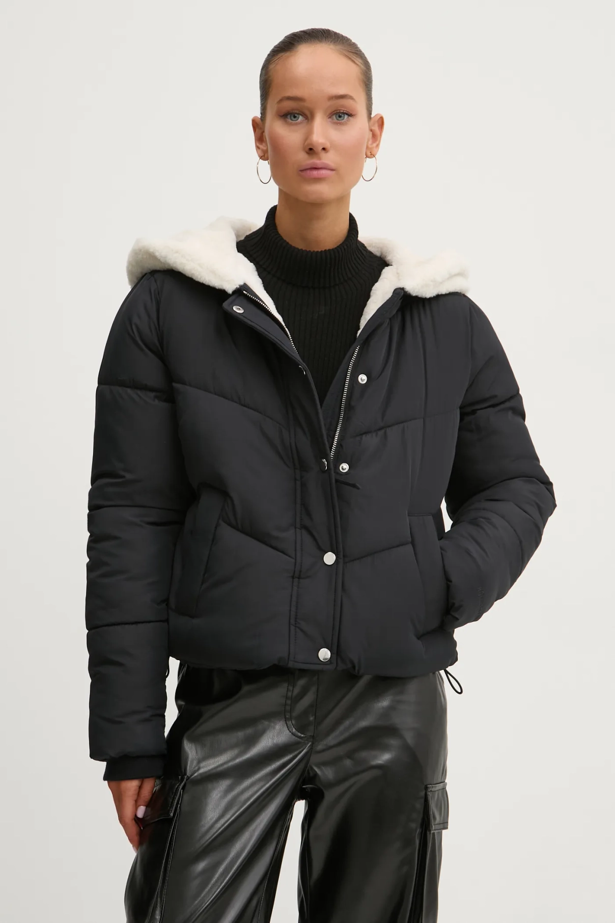 Куртка Hollister Co., черный
Куртка Hollister Co., черный