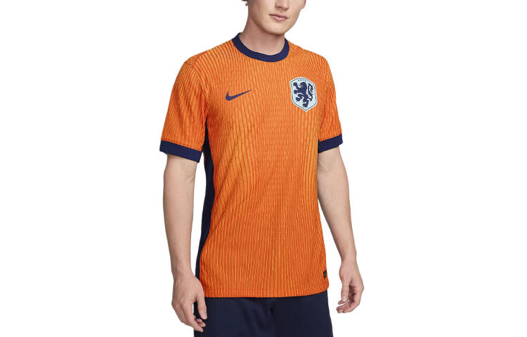 Мужское футбольное джерси Nike, цвет Safety Orange
Мужское футбольное джерси Nike, цвет Safety Orange