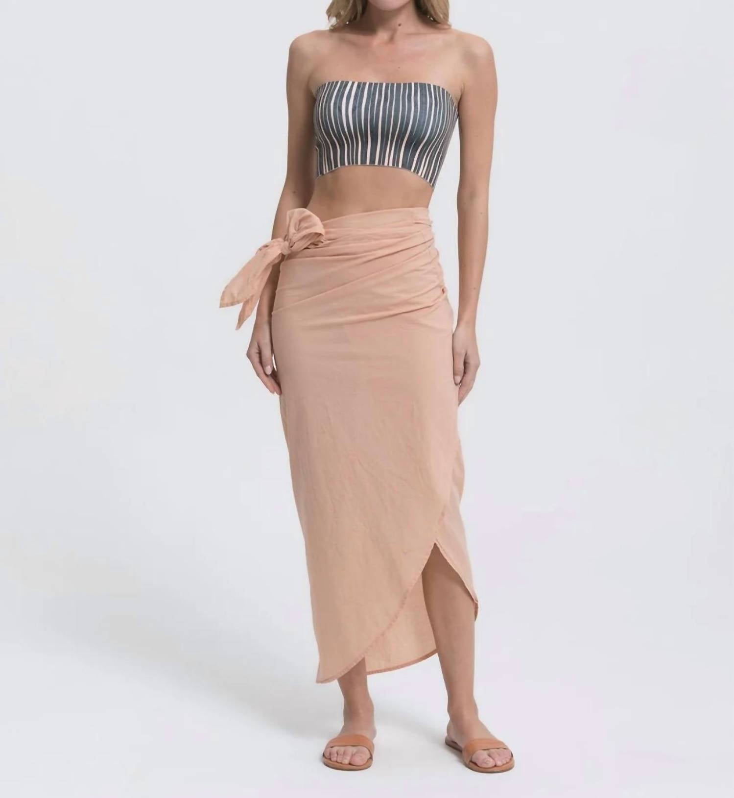 Юбка-халат Trinity Safari CALi DREAMiNG
Юбка-халат Trinity Safari CALi DREAMiNG