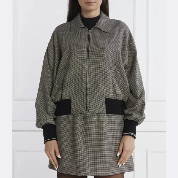 Толстовка-Бомбер стандартного кроя в мини-клетку Tommy Hilfiger, черный
Толстовка-Бомбер стандартного кроя в мини-клетку Tommy Hilfiger, черный