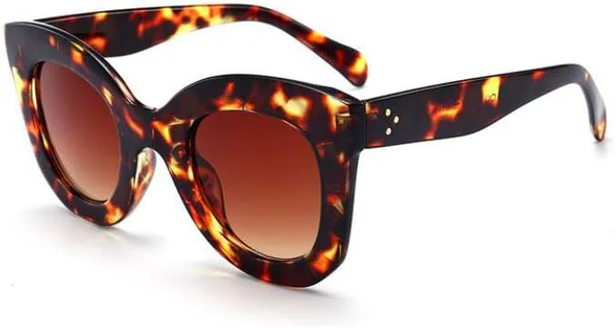 Модные солнцезащитные очки-бабочки с толстыми линзами и веснушками для женщин, стильные круглые солнцезащитные очки «кошачий глаз» Freckles Mark, Tortoise Brown
Модные солнцезащитные очки-бабочки с толстыми линзами и веснушками для женщин, стильные круглые солнцезащитные очки «кошачий глаз» Freckles Mark, Tortoise Brown