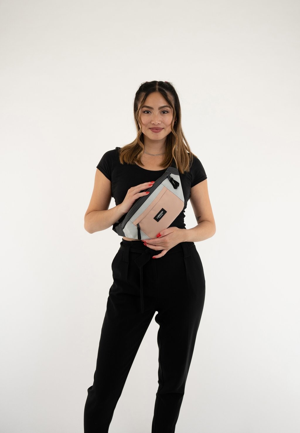 Поясная сумка OLE Larkson, цвет rosa grau
Поясная сумка OLE Larkson, цвет rosa grau