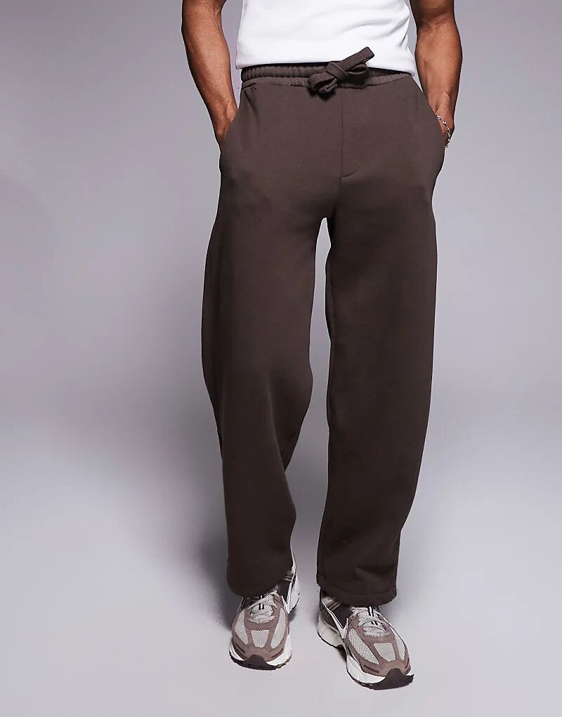 Мягкие брюки Bershka Ballon Fit коричневого цвета
Мягкие брюки Bershka Ballon Fit коричневого цвета