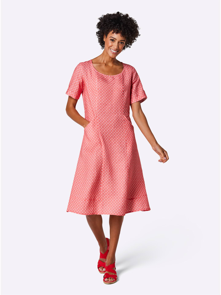 Платье до колена creation L 
Платье до колена creation L