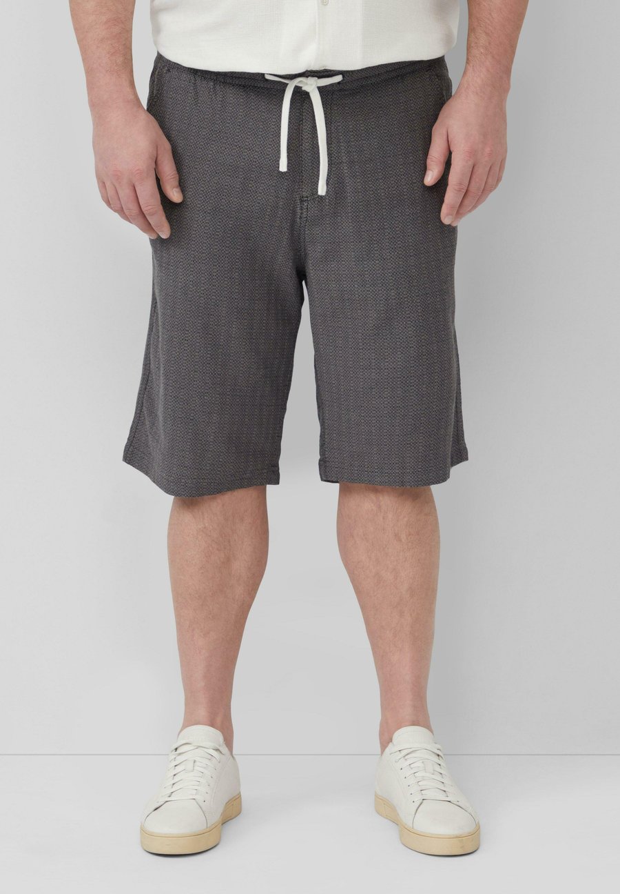 Шорты s.Oliver LICHTGEWICHT MET STRUCTUUR IN EEN RELAXTE PASVORM, Schwarz/Black
Шорты s.Oliver LICHTGEWICHT MET STRUCTUUR IN EEN RELAXTE PASVORM, Schwarz/Black