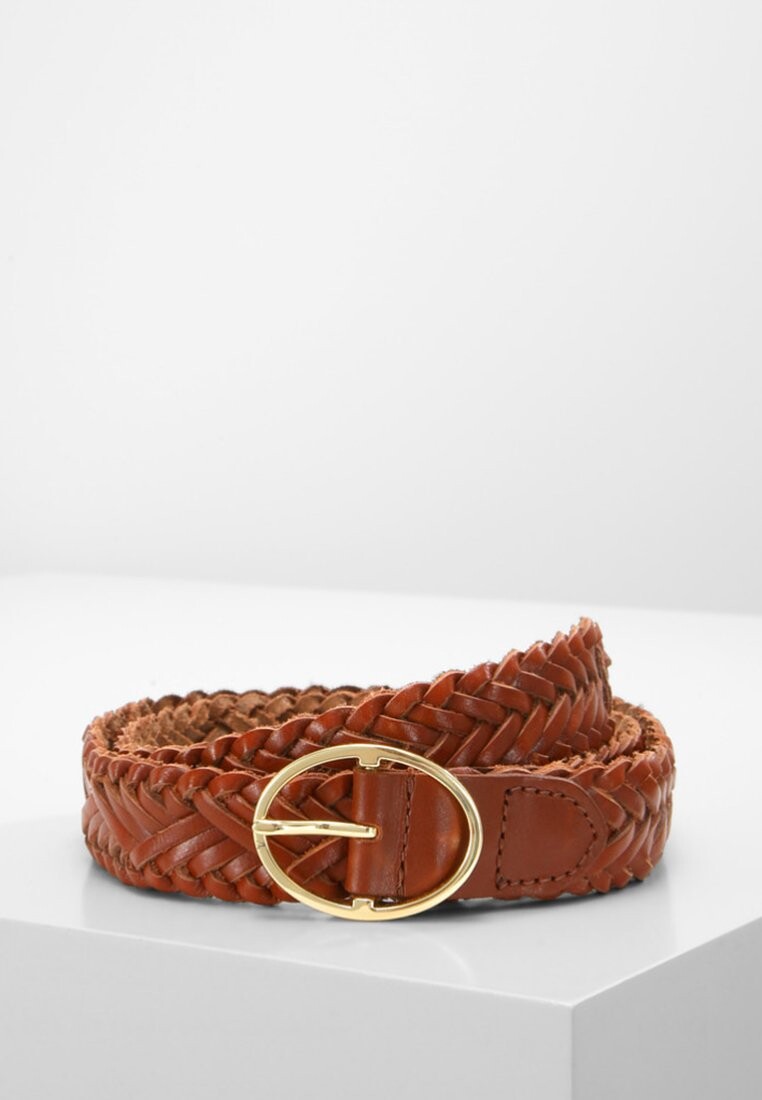 Плетеный пояс LASCANA, цвет cognac
Плетеный пояс LASCANA, цвет cognac