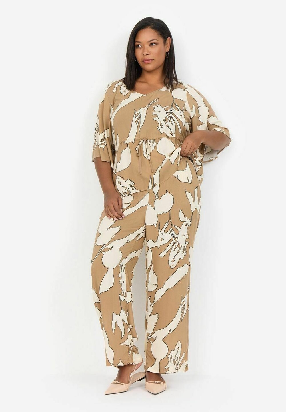 Блуза WA GINNE Wasabi Concept, коричневый
Блуза WA GINNE Wasabi Concept, коричневый