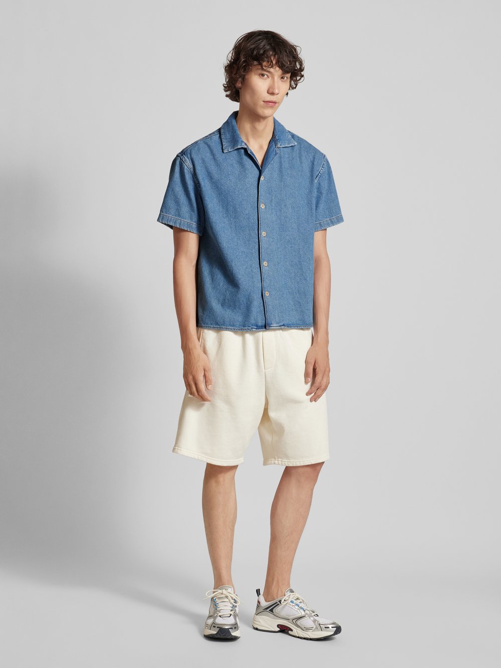 Рубашка джинсовая прямого кроя с рукавами 1/2, модель «CABANA» Jack & Jones, светло-голубой
Рубашка джинсовая прямого кроя с рукавами 1/2, модель «CABANA» Jack & Jones, светло-голубой