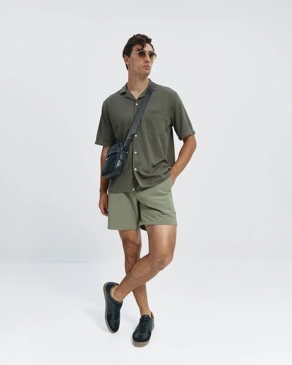 Мужские однотонные шорты Sepiia, зеленый
Мужские однотонные шорты Sepiia, зеленый