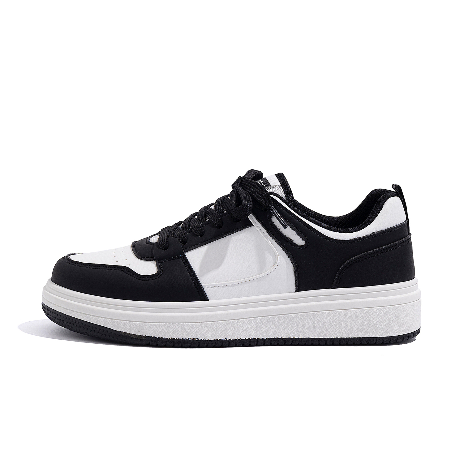 Высокие низкие кеды для скейтбординга мужские белые черные HUANQIU
Высокие низкие кеды для скейтбординга мужские белые черные HUANQIU