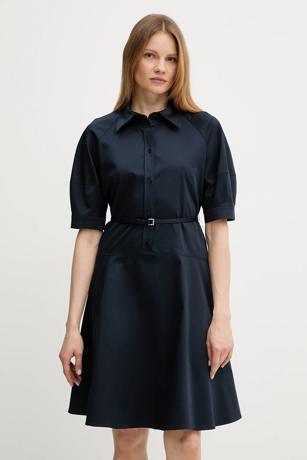 Платье Boss, темно-синий
Платье Boss, темно-синий