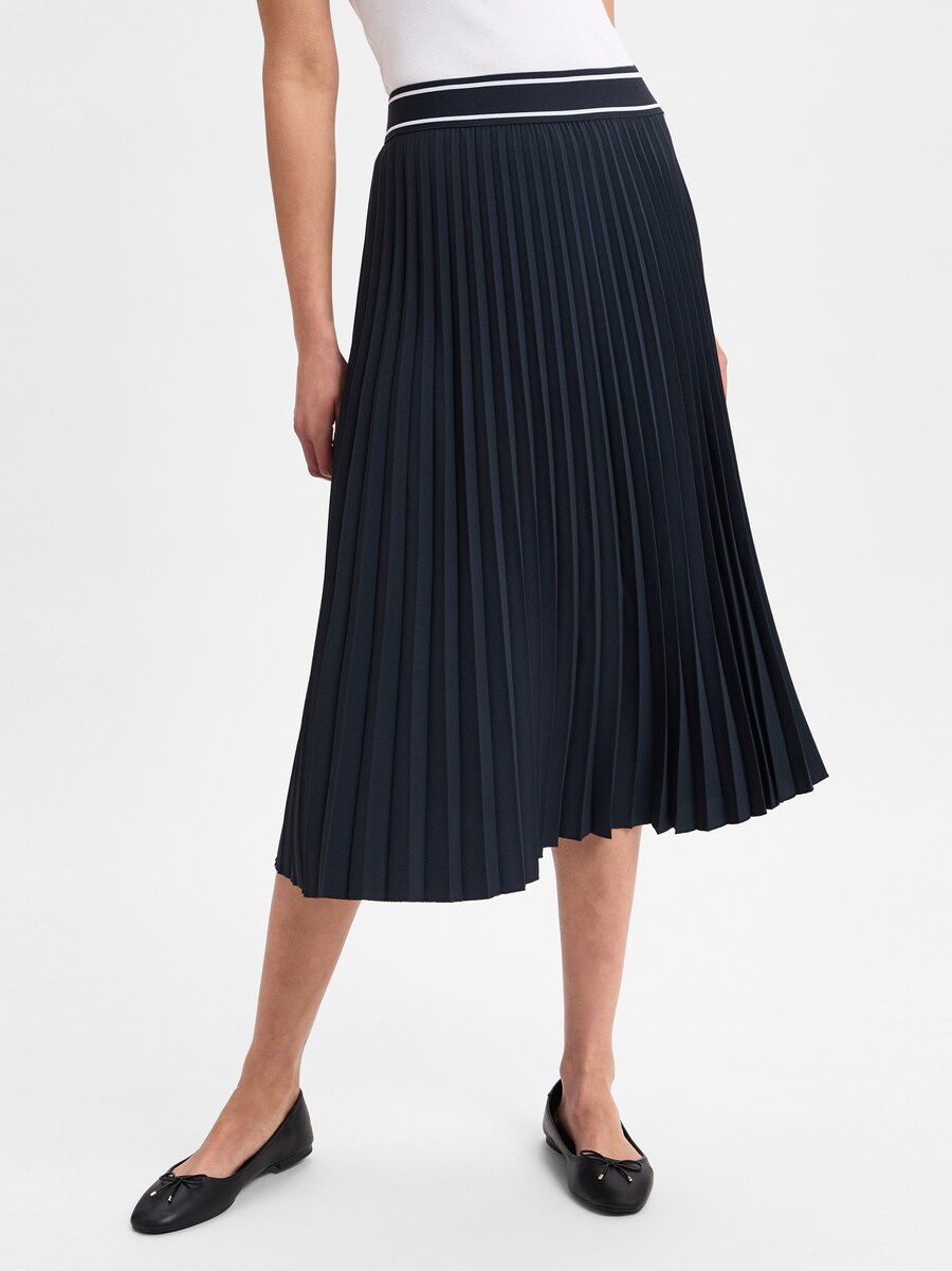 Юбка OPUS Ronti Sport, морской синий
Юбка OPUS Ronti Sport, морской синий