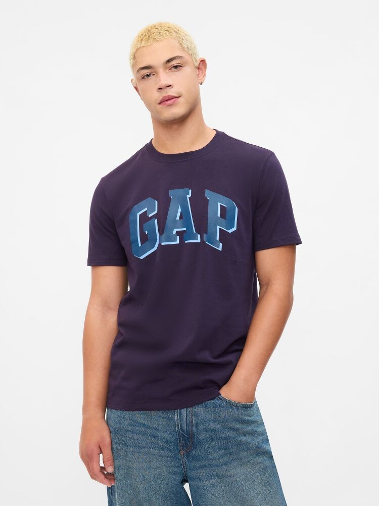 Футболка с логотипом Gap, фиолетовый 
Футболка с логотипом Gap, фиолетовый