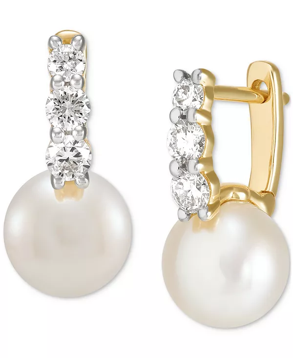 Маленькие серьги-кольца из 14-каратного золота с культивированным пресноводным жемчугом (7-1/2 мм) и выращенными в лаборатории бриллиантами (3/8 карата) Grown With Love, gold
Маленькие серьги-кольца из 14-каратного золота с культивированным пресноводным жемчугом (7-1/2 мм) и выращенными в лаборатории бриллиантами (3/8 карата) Grown With Love, gold