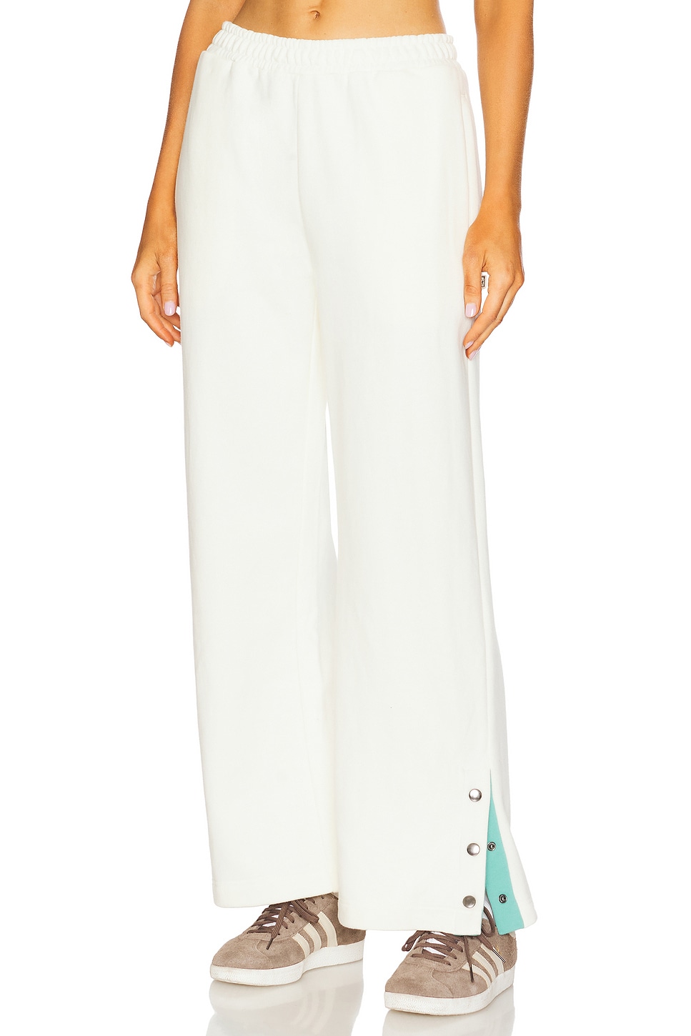 Спортивные брюки с застежкой на кнопки Araminta James, coconut
Спортивные брюки с застежкой на кнопки Araminta James, coconut