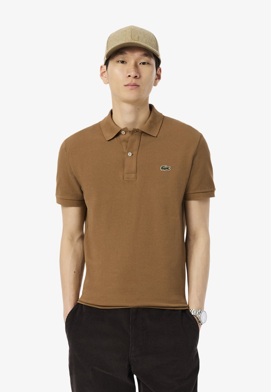 Поло Lacoste Polo shirt, Marron Dpc/Brown, Коричневый, Поло Lacoste Polo shirt, Marron Dpc/Brown
Поло Lacoste Polo shirt, Marron Dpc/Brown, Коричневый, Поло Lacoste Polo shirt, Marron Dpc/Brown