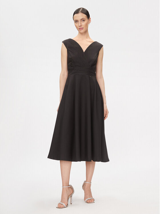 Коктейльное платье стандартного кроя Rinascimento, черный
Коктейльное платье стандартного кроя Rinascimento, черный