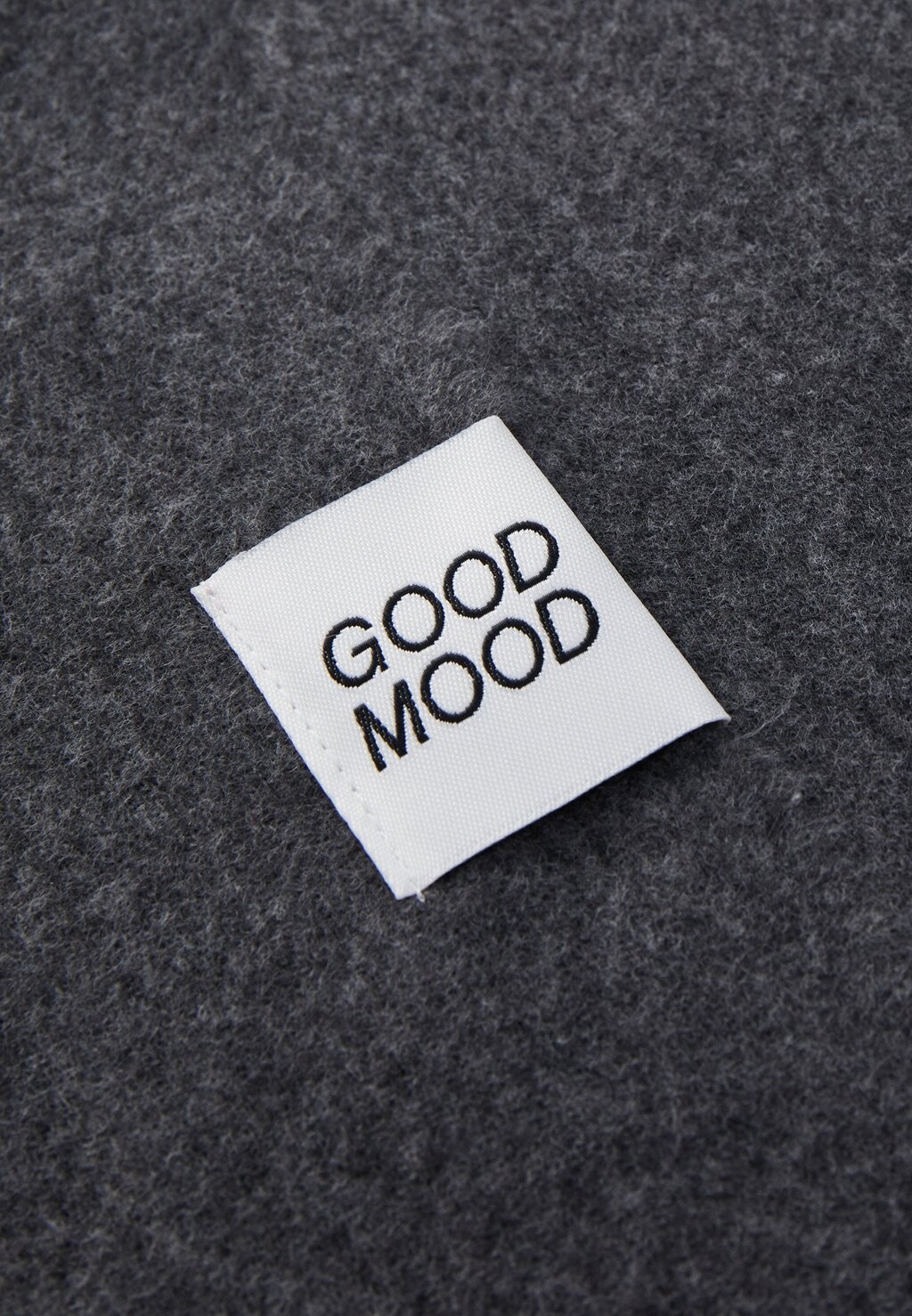 Шарф PCRASMIN LONG SCARF PATCH Pieces, серый
Шарф PCRASMIN LONG SCARF PATCH Pieces, серый