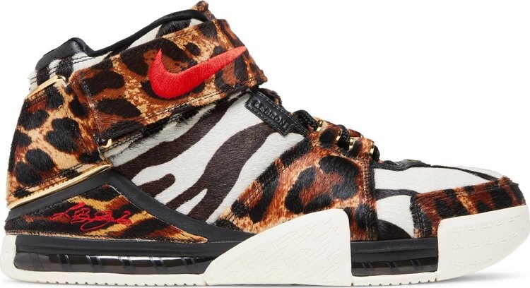 Кроссовки Zoom LeBron 2 'Beast', коричневый
Кроссовки Zoom LeBron 2 'Beast', коричневый